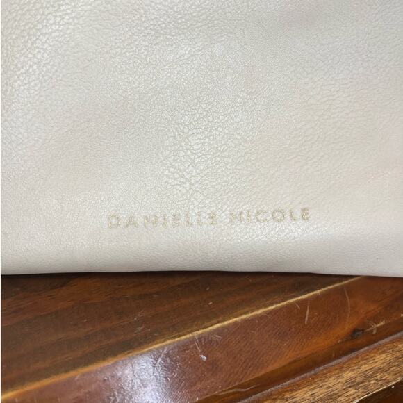 Danielle Nicole Disney Alice Through The Looking Glass Clutch Purse - Picture 10 of 12
